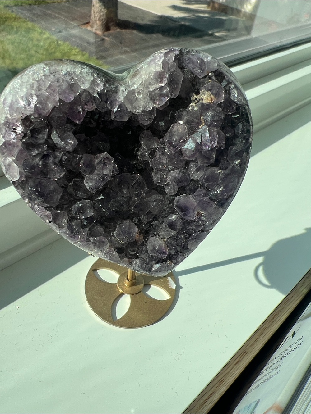 Heart-Shaped Amethyst Crystal Accent on Brass Stand - Purple - Picture 3 of 4